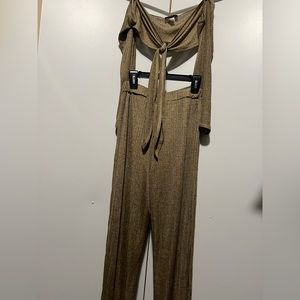 Gold bronze two piece set